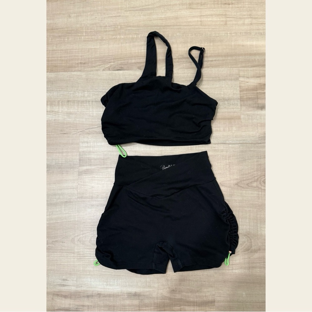 Bombshell Sportswear Toggle Set!  Cross listed on Mercari and Curtsy!